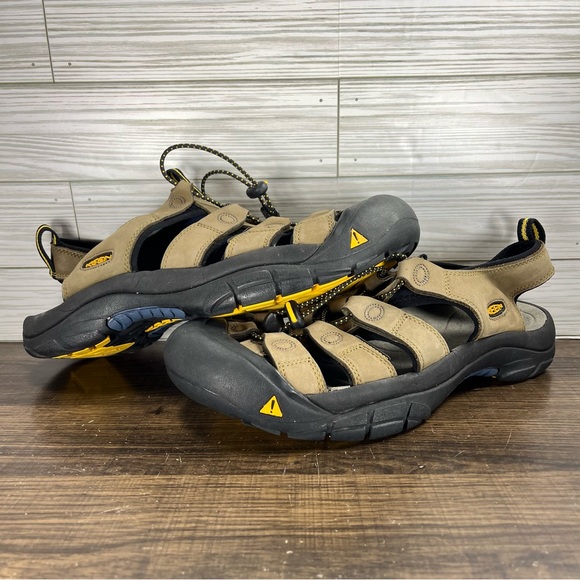 Keen Newport Men’s Closed Toe Brown Sandals - Men’s Size 10.5 - Picture 3 of 8